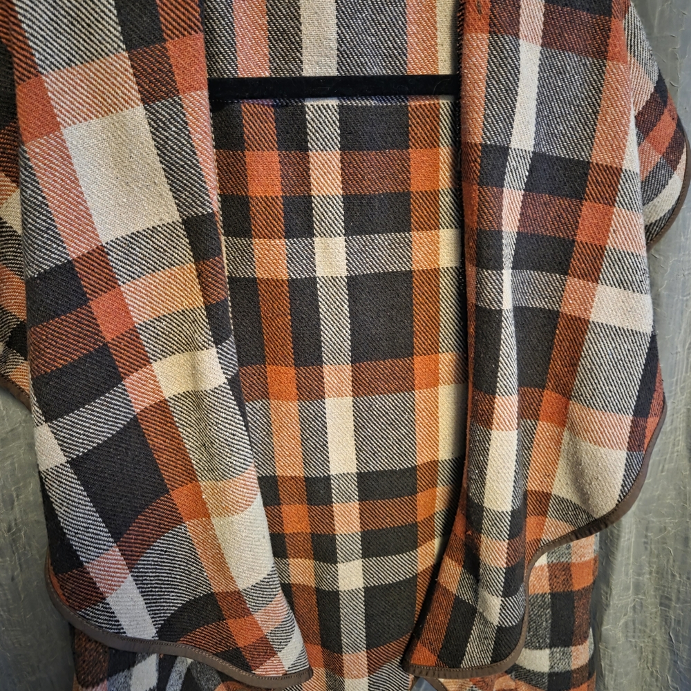 Vintage Plaid Cape Poncho Wrap Vest Brown Rust Cream Open Front Size M